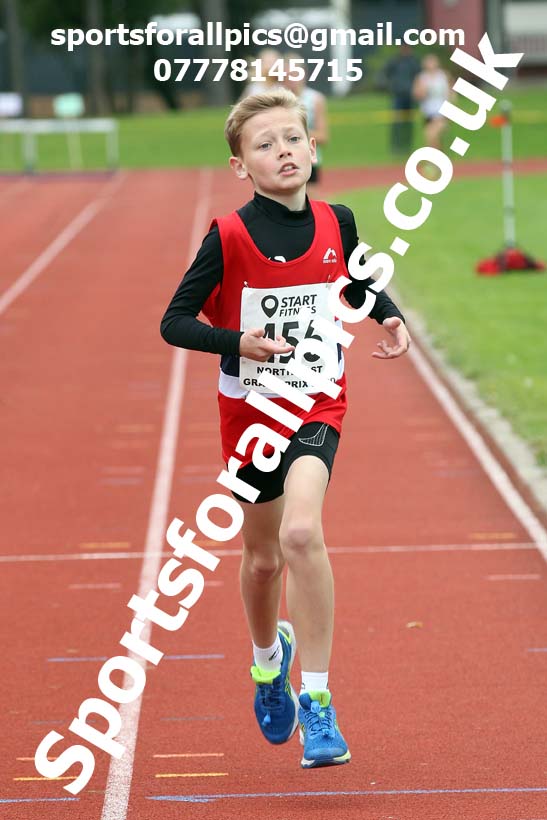 800 metres, NECAA Open Meeting, Morpeth, Sunday, September 27th. David T. Hewitson/Sports for All Pics